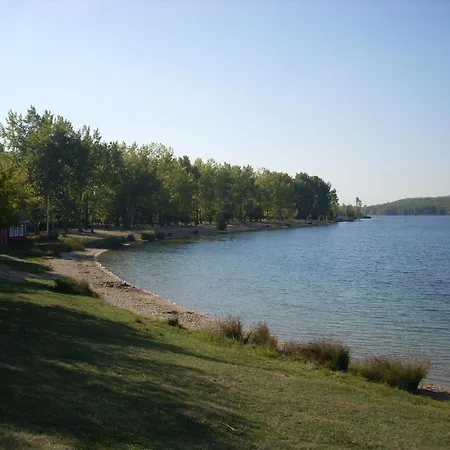 Finnhuette Im Kulkwitzer بيت للعطل